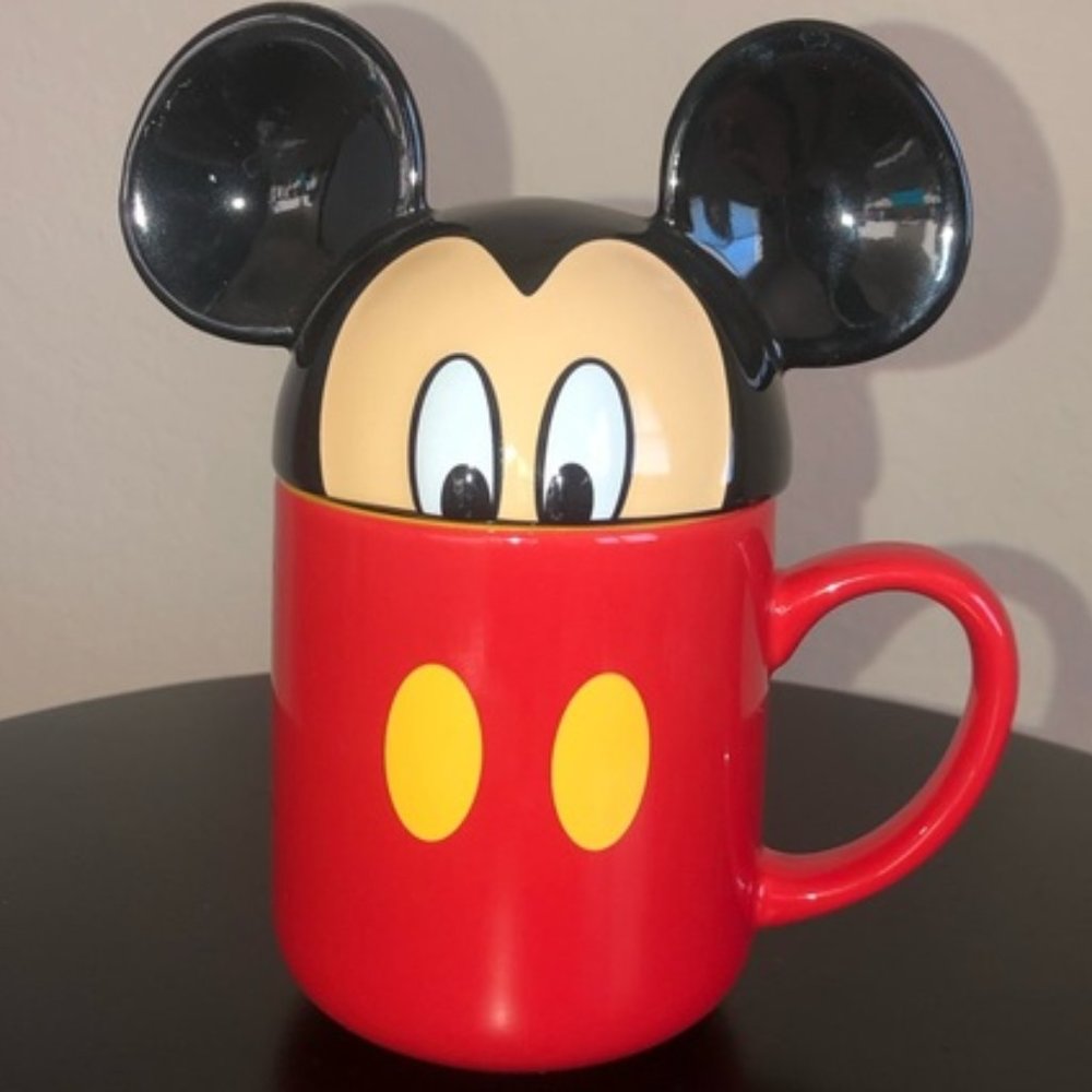 Disney Mickey Mouse Peek-a-Boo Lid Mug